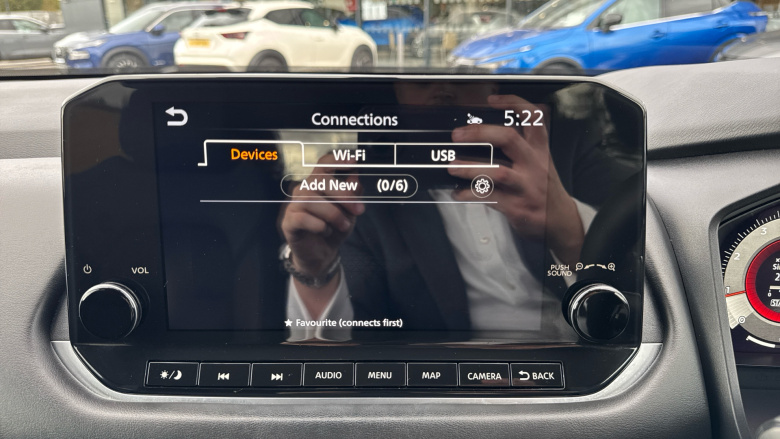 Nissan Qashqai 1.3 DiG-T MH Premiere Edition 5dr Petrol Hatchback